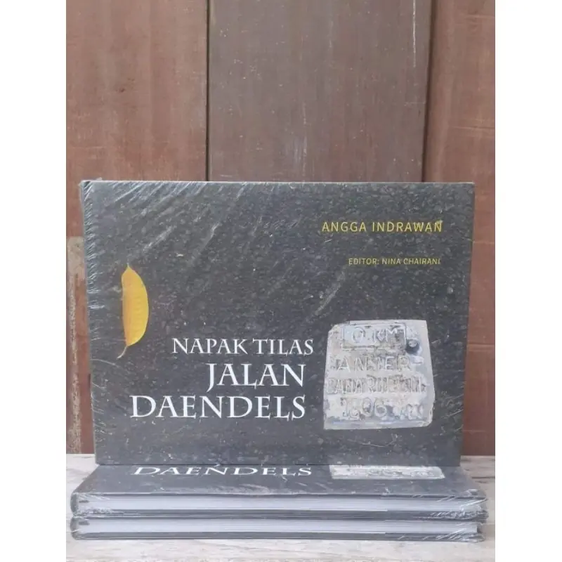 《Napak Tilas Jalan Daendels》封面